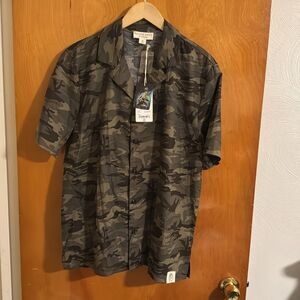 Camo Shirt Mens Medium Button Up Walker Hayes Lightweight